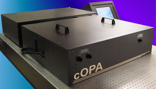 cOPATM型全集成可调节显微应用的超快光源