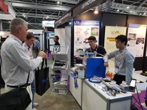 新特光电参展新加坡Industrial Transformation Asia-Pacific 2018